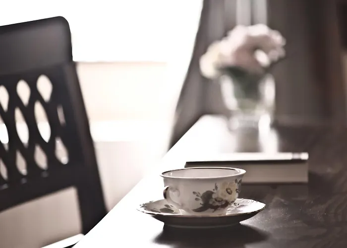 לינה וארוחת בוקר Mrg 3*